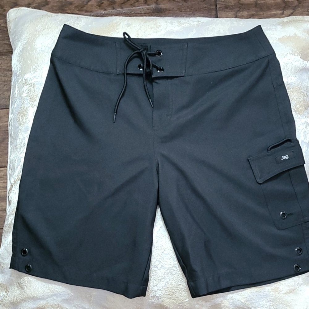 Jag NWOT black board shorts